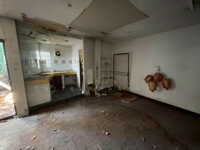 For Rent - Ratchaprarop | Commercial Building for Rent, Bangkok