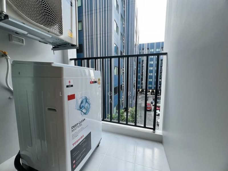 Chewathai Hallmark Ladprao - Chokchai 4 (Phase 2), Bangkok, Sangkhom Songkhro Road, Saphan Song, Wang Thonglang, Bangkok, 1 Bedroom, 27 sqm, Condo For Rent, by Living Real Estates, 500155095 - DDproperty.com