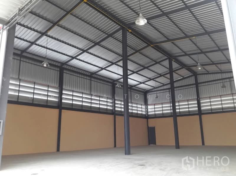 ขายหรือให้เช่าโกดัง ย่านบางบอน กรุงเทพฯ ทำเลดี ห่างถนนเอกชัยเพียง 1 กิโลเมตร bre25387, กรุงเทพ, บางบอน, บางบอน, กรุงเทพ, 225 ตร.ม., โกดัง-โรงงาน ขาย, โดย Hero Realtor Co., Ltd., 500155101 - DDproperty.com