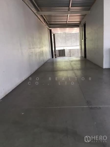 ขายหรือให้เช่าโรงงาน / โกดัง 750 ตร.ม. นาดี เมืองสมุทรสาคร hre00220, สมุทรสาคร, นาดี, เมืองสมุทรสาคร, สมุทรสาคร, 750 ตร.ม., โกดัง-โรงงาน ขาย, โดย Hero Realtor Co., Ltd., 500155105 - DDproperty.com