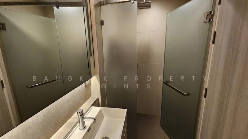 The Lumpini 24, Bangkok, Sukhumvit 24 Road, Khong Tan, Khlong Toei, Bangkok, 2 Bedrooms, 54 sqm, Condo For Rent, by BANGKOK PROPERTY AGENTS, 500155106 - DDproperty.com