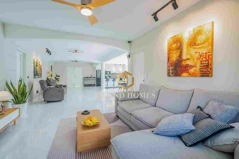 วิลล่าพร้อมสระว่ายน้ำส่วนตัว ปรับปรุงใหม่ พร้อมสวนกว้างขวาง ฉลอง ภูเก็ต, ภูเก็ต, ฉลอง, เมืองภูเก็ต, ภูเก็ต, 852 ตร.ม., วิลล่า ขาย, โดย Khun Joy, 500155107 - DDproperty.com