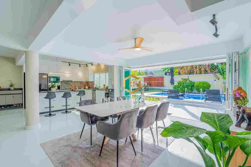 Newly Renovated Pool Villa with Spacious Garden Chalong, Phuket, Phuket, Chalong, Muang Phuket, Phuket, 3 Bedrooms, 852 sqm, Villa For Sale, by Khun Joy, 500155107 - DDproperty.com