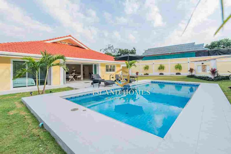 Newly Renovated Pool Villa with Spacious Garden Chalong, Phuket, Phuket, Chalong, Muang Phuket, Phuket, 3 Bedrooms, 852 sqm, Villa For Sale, by Khun Joy, 500155107 - DDproperty.com