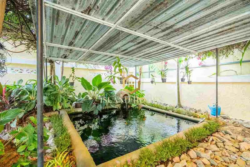 วิลล่าพร้อมสระว่ายน้ำส่วนตัว ปรับปรุงใหม่ พร้อมสวนกว้างขวาง ฉลอง ภูเก็ต, ภูเก็ต, ฉลอง, เมืองภูเก็ต, ภูเก็ต, 852 ตร.ม., วิลล่า ขาย, โดย Khun Joy, 500155107 - DDproperty.com