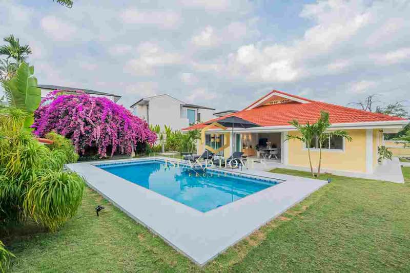 Newly Renovated Pool Villa with Spacious Garden Chalong, Phuket, Phuket, Chalong, Muang Phuket, Phuket, 3 Bedrooms, 852 sqm, Villa For Sale, by Khun Joy, 500155107 - DDproperty.com