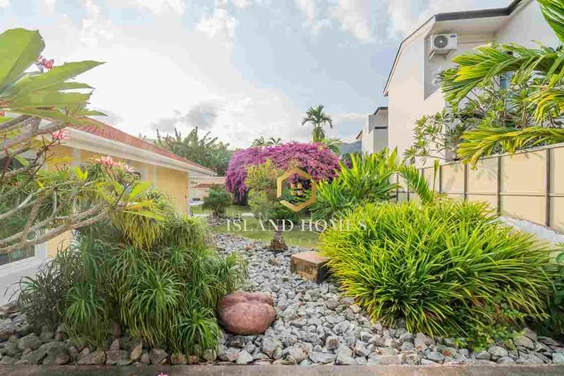 Newly Renovated Pool Villa with Spacious Garden Chalong, Phuket, Phuket, Chalong, Muang Phuket, Phuket, 3 Bedrooms, 852 sqm, Villa For Sale, by Khun Joy, 500155107 - DDproperty.com