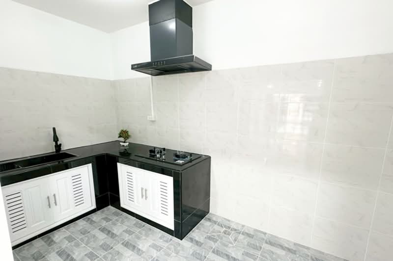 หมู่บ้านหลักสี่วิลล่า, Bangkok, ถนนแจ้งวัฒนะ, Thung Song Hong, Lak Si, Bangkok, 3 Bedrooms, 120 sqm, Townhouse For Sale, by คุณนุ่น, 500155121 - DDproperty.com