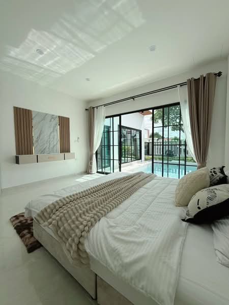 Modern Pool villa for Rent in Siam Country Club East Pattaya, Chon Buri (Pattaya), Nong Pru, Bang Lamung (Pattaya), Chon Buri (Pattaya), 3 Bedrooms, 255 sqm, Villa For Rent, by PLC Real Estate, 500155133 - DDproperty.com