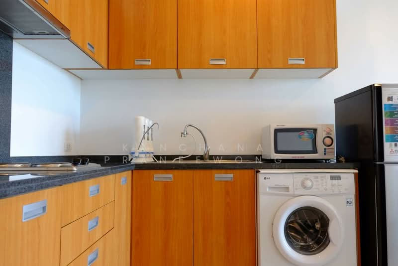 Villa Sathorn, Bangkok, 5 KrungThonBuri Road, Khlong Ton Sai, Khlong San, Bangkok, Studio, 42 sqm, Condo For Rent, by Kanchana Praneewong, 500155152 - DDproperty.com