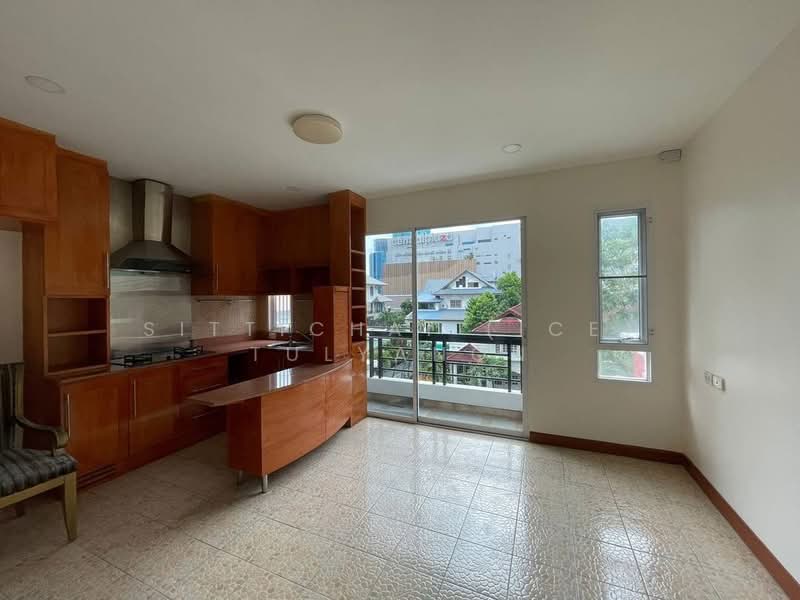 For Sale - Lumpini Suite Ratchada-Rama 3, Bangkok