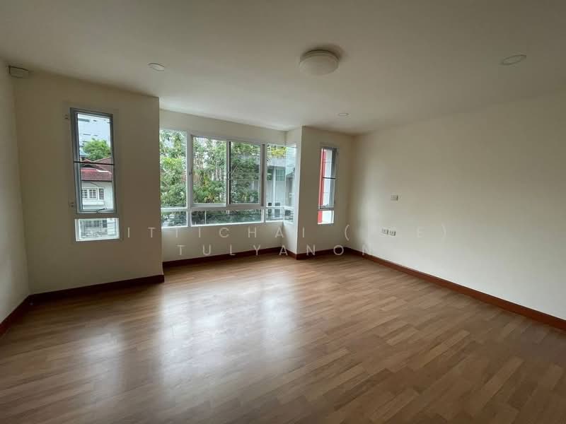 For Sale - Lumpini Suite Ratchada-Rama 3, Bangkok