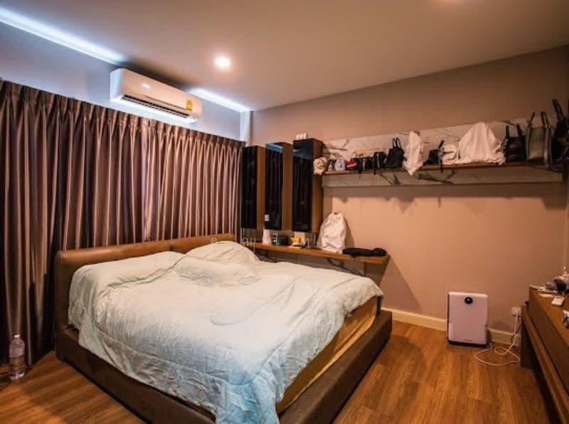 เหมาะมากหากเริ่มทำธุรกิจ!!! ขายโฮมออฟฟิศ 3.5 ชั้น โครงการ Work Place ราชพฤกษ์-จรัญฯ, กรุงเทพ, บางแวก, บางแวก, ภาษีเจริญ, กรุงเทพ, 272 ตร.ม., ทาวน์เฮ้าส์ ขาย, โดย คุณไทด์, 500155168 - DDproperty.com