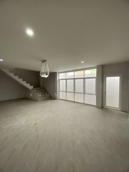 โฮม ออฟฟิศ ให้เช่า อยู่ที่ สุขุมวิท 77 (SPSJP152), กรุงเทพ, สุขุมวิท77, ประเวศ, ประเวศ, กรุงเทพ, 900 ตร.ม., บ้านเดี่ยว ให้เช่า, โดย Khun Jane, 500155172 - DDproperty.com