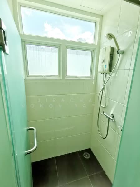 Wish @ Samyan, Bangkok, 18 Siphaya Road, Maha Phrutharam, Bang Rak, Bangkok, 2 Bedrooms, 68 sqm, Condo For Rent, by Jirachai Vongvipaporn (Benz), 500155182 - DDproperty.com