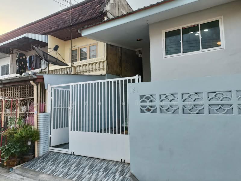 ขาย บ้านสร้างใหม่ มือ 1 ชั้นเดียว 23 ตารางวา หลังมุม 3 ห้องนอน หมู่บ้านร่วมเกื้อ ทวีวัฒนา25, กรุงเทพ, ศาลาธรรมสพน์, ทวีวัฒนา, กรุงเทพ, 110 ตร.ม., ทาวน์เฮ้าส์ ขาย, โดย คุณนพพล อภินนท์กูล, 500155191 - DDproperty.com