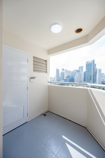 The Waterford Diamond Tower Sukhumvit, Bangkok, 758/18  Soi Sukhumvit 30/1, Sukhumvit Road, Khlong Toei, Khlong Toei, Bangkok, 2 Bedrooms, 144 sqm, Condo For Sale, by Waryu At, 500155192 - DDproperty.com