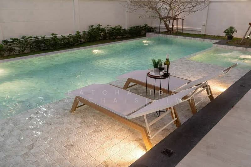 Luxury Pool Villa for Sale / Soi Khao Talo, South Pattaya, Chon Buri (Pattaya), Nong Pru, Bang Lamung (Pattaya), Chon Buri (Pattaya), 7 Bedrooms, 500 sqm, Single Detached House For Sale, by Patchalida Chanchaisiriwet, 500155196 - DDproperty.com