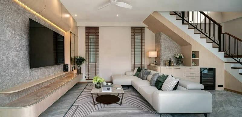 Luxury Pool Villa for Sale / Soi Khao Talo, South Pattaya, Chon Buri (Pattaya), Nong Pru, Bang Lamung (Pattaya), Chon Buri (Pattaya), 7 Bedrooms, 500 sqm, Single Detached House For Sale, by Patchalida Chanchaisiriwet, 500155196 - DDproperty.com