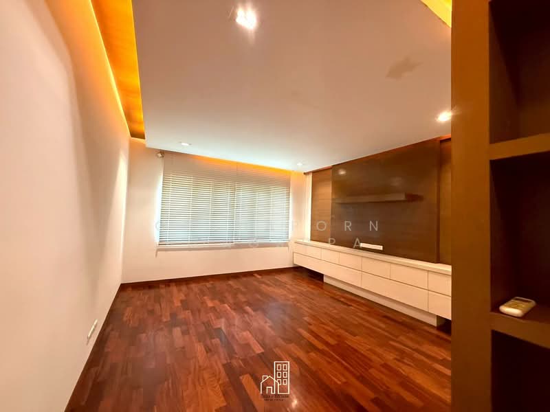 Prukpirom Regent Sukhumvit, Bangkok, Soi Lasalle, Bang Na, Bang Na, Bangkok, 4 Bedrooms, 426 sqm, Single Detached House For Rent, by Gochaporn Fongsupa, 500155207 - DDproperty.com