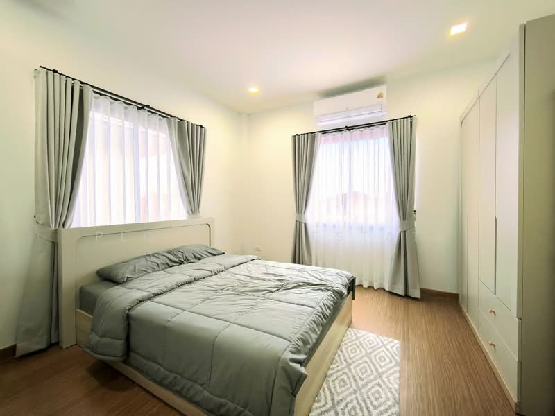 Modern 2-Storey House for Sale – East Pattaya, Chon Buri (Pattaya), Bang Lamung, Bang Lamung (Pattaya), Chon Buri (Pattaya), 4 Bedrooms, 170 sqm, Single Detached House For Sale, by PLC Real Estate, 500155213 - DDproperty.com