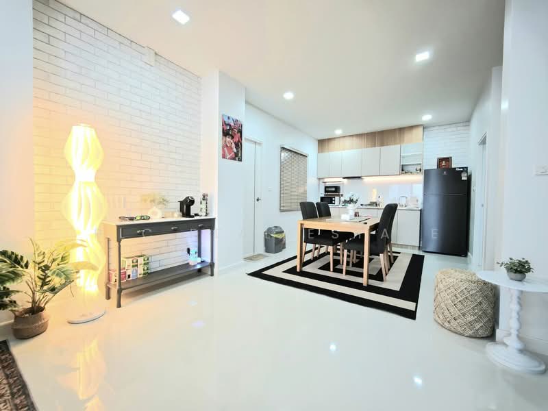 Modern 2-Storey House for Sale – East Pattaya, Chon Buri (Pattaya), Bang Lamung, Bang Lamung (Pattaya), Chon Buri (Pattaya), 4 Bedrooms, 170 sqm, Single Detached House For Sale, by PLC Real Estate, 500155213 - DDproperty.com