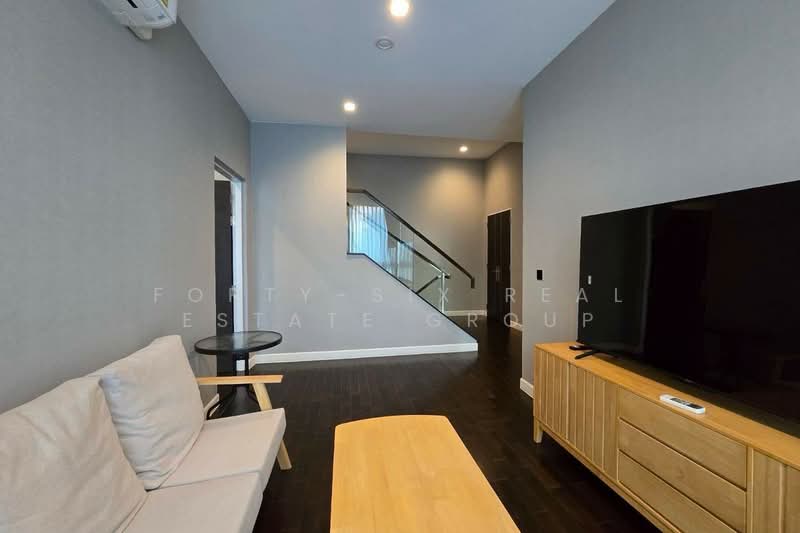 The Gentry Phatthanakan 2, Bangkok, Phatthanakan 32, Suan Luang, Suan Luang, Bangkok, 4 Bedrooms, 440 sqm, Single Detached House For Rent, by Forty-Six Real Estate Group, 500155219 - DDproperty.com