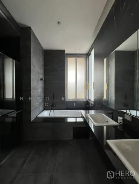 For Sale - For rent or sale Home Office in Chan Kasem, Chatuchak, Bangkok bre21768, Bangkok