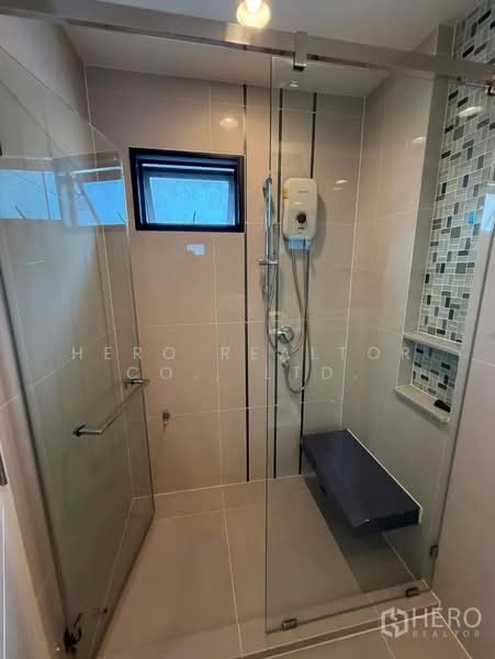 For rent 4 Bedroom Detached House in Setthasiri Pattanakarn in Prawet, Prawet, Bangkok hre00228, Bangkok, Prawet, Prawet, Bangkok, 4 Bedrooms, 180 sqm, Single Detached House For Rent, by Hero Realtor Co., Ltd., 500155278 - DDproperty.com