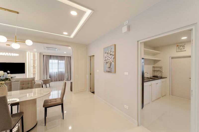 Centro Bangna, Samut Prakan, 111 Soi 3, Bang Kaeo, Bang Plee, Samut Prakan, 4 Bedrooms, 303 sqm, Single Detached House For Rent, by คุณรวีวรรณ อู่เงิน, 500155281 - DDproperty.com