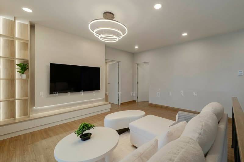 Centro Bangna, Samut Prakan, 111 Soi 3, Bang Kaeo, Bang Plee, Samut Prakan, 4 Bedrooms, 303 sqm, Single Detached House For Rent, by คุณรวีวรรณ อู่เงิน, 500155281 - DDproperty.com