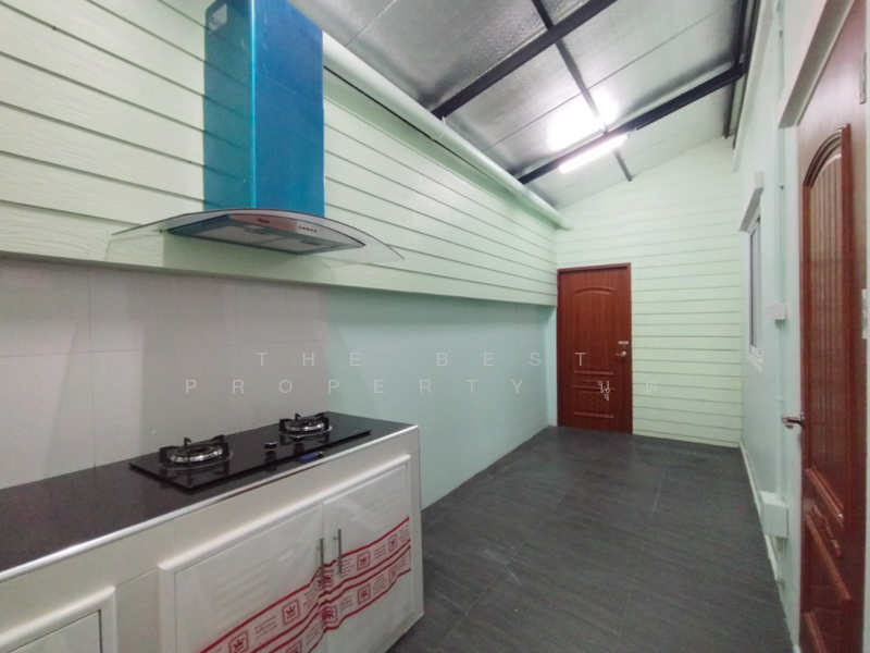 Pruksa Ville 10 Petchkasem-Phutthamonthon Sai 4, Nakhon Pathom, Soi Krathum Lom 19, Phutthamonthon Sai 4 Road, Krathum Lom, Sam Phran, Nakhon Pathom, 3 Bedrooms, 102 sqm, Townhouse For Sale, by The Best Property นุต, 500155296 - DDproperty.com