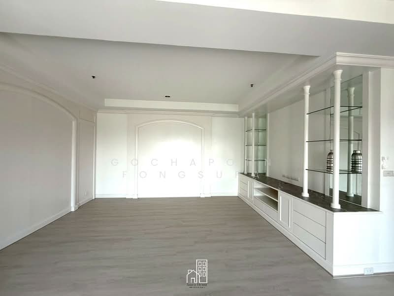 G.P. Grande Tower, Bangkok, 55 Sukhumvit 23, Khlongtoei Nua, Watthana, Bangkok, 4 Bedrooms, 400 sqm, Condo For Rent, by Gochaporn Fongsupa, 500155318 - DDproperty.com