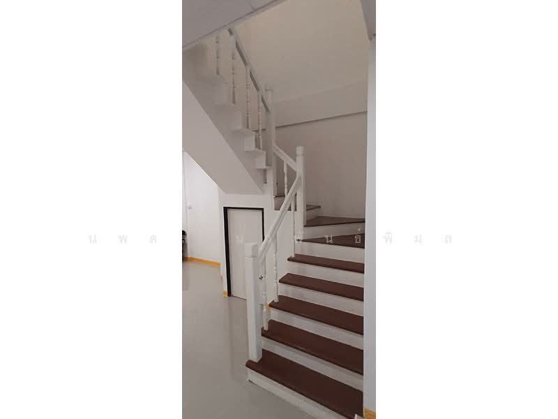 Moobaan Cho Rung Rueang 6, Nonthaburi, Bang Kruai - Sai Noi Road, Bang Rak Pattana, Bang Bua Thong, Nonthaburi, 4 Bedrooms, 124 sqm, Townhouse For Sale, by นพดล นวพันธ์พิมล, 500155319 - DDproperty.com