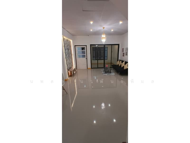 Moobaan Cho Rung Rueang 6, Nonthaburi, Bang Kruai - Sai Noi Road, Bang Rak Pattana, Bang Bua Thong, Nonthaburi, 4 Bedrooms, 124 sqm, Townhouse For Sale, by นพดล นวพันธ์พิมล, 500155319 - DDproperty.com