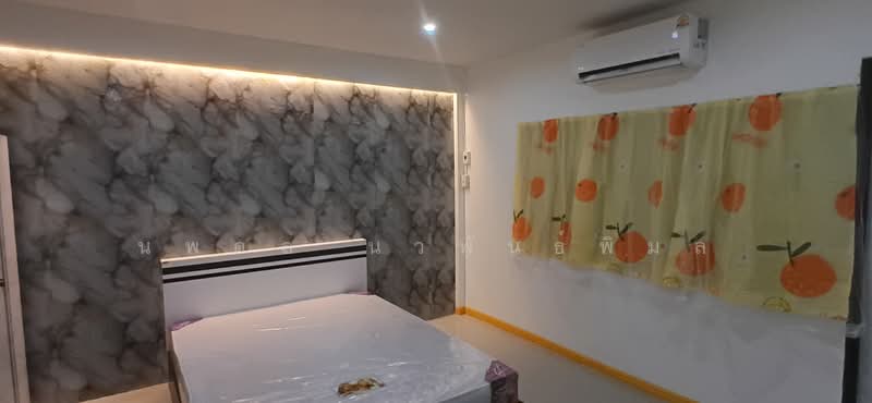 Moobaan Cho Rung Rueang 6 : หมู่บ้านช.รุ่งเรือง 6, นนทบุรี, ถนนบางกรวย - ไทรน้อย, บางรักพัฒนา, บางบัวทอง, นนทบุรี, 124 ตร.ม., ทาวน์เฮ้าส์ ขาย, โดย นพดล นวพันธ์พิมล, 500155319 - DDproperty.com