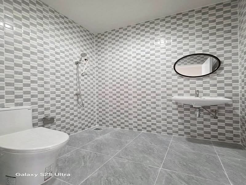 Golden Town Sriracha-Assumption : โกลเด้น ทาวน์ ศรีราชา-อัสสัมชัญ, ชลบุรี, Kaokilo, สุรศักดิ์, ศรีราชา, ชลบุรี, 80 ตร.ม., ทาวน์เฮ้าส์ ขาย, โดย A.T.A. Property, 500155346 - DDproperty.com