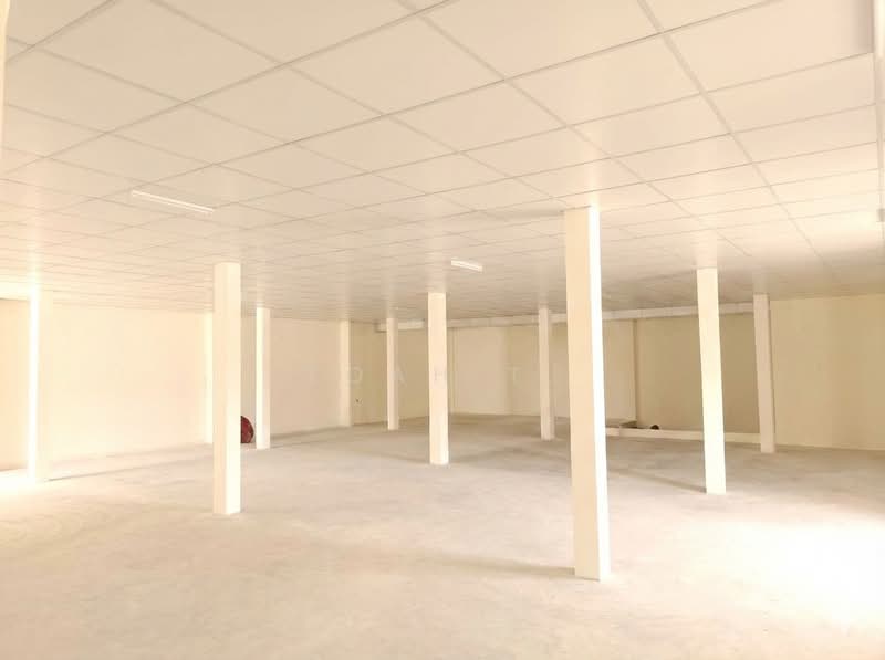 อาคารให้เช่า อินทามระ สุทธิสาร พญาไท : Buildings for rent in Intamara, Sutthisan, Phaya Thai., กรุงเทพ, สามเสนใน, พญาไท, กรุงเทพ, 1,200 ตร.ม., ตึกแถว-อาคารพาณิชย์ ให้เช่า, โดย TOAH T., 500155360 - DDproperty.com