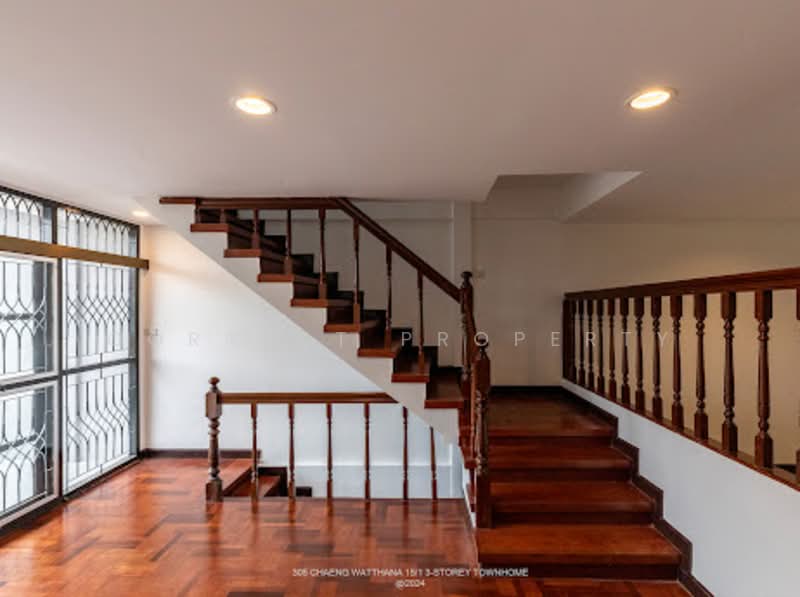 ทาวน์โฮม 3 ชั้น หลังริม ใกล้สถานีรถไฟฟ้า MRT สายสีชมพูเพียง 160 ม. เป็นโฮมออฟฟิศได้, Bangkok, Thung Song Hong, Lak Si, Bangkok, 3 Bedrooms, 183 sqm, Townhouse For Rent, by Correct Property, 500155386 - DDproperty.com