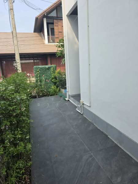 Nirvana Icon Wongwaen - Rama 9, Bangkok, Krungthep Kreetha Road, Saphan Sung, Saphan Sung, Bangkok, 4 Bedrooms, 275 sqm, Single Detached House For Sale, by กรภิชศา ธาราชีวิน, 500155394 - DDproperty.com