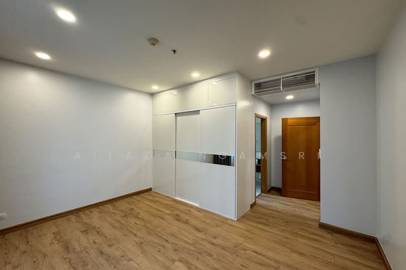 The Emporio Place, Bangkok, 93 Soi Sukhumvit 24, Sukhumvit Road, Khong Tan, Khlong Toei, Bangkok, 3 Bedrooms, 161 sqm, Condo For Sale, by Ailada Ngamsri, 500155424 - DDproperty.com