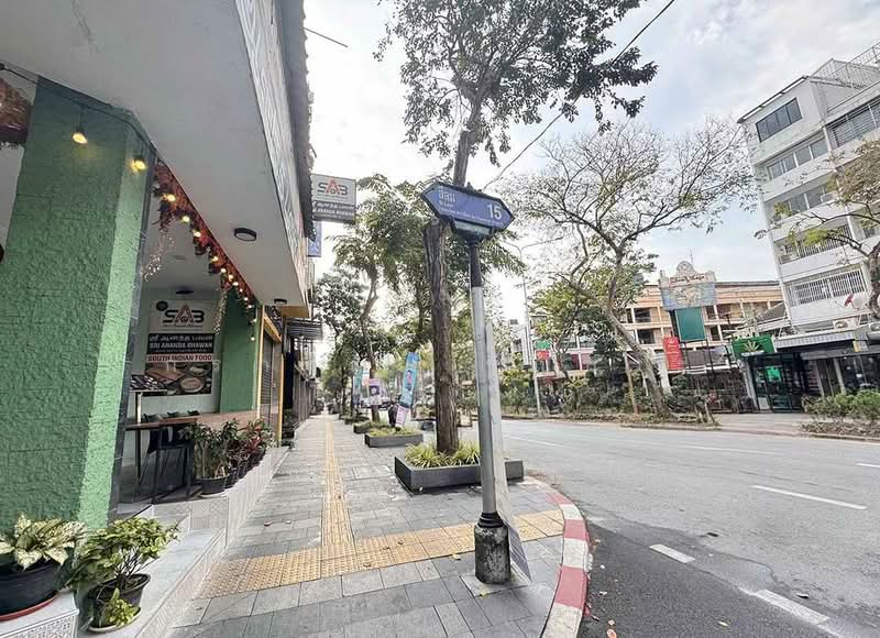 ตึก 4 ชั้น มีดาดฟ้า ซ.สีลม 15, Bangkok, Silom, Bang Rak, Bangkok, 4 Bedrooms, 256 sqm, Townhouse For Sale, by กรกฤตย์ บุญสระ, 500155427 - DDproperty.com