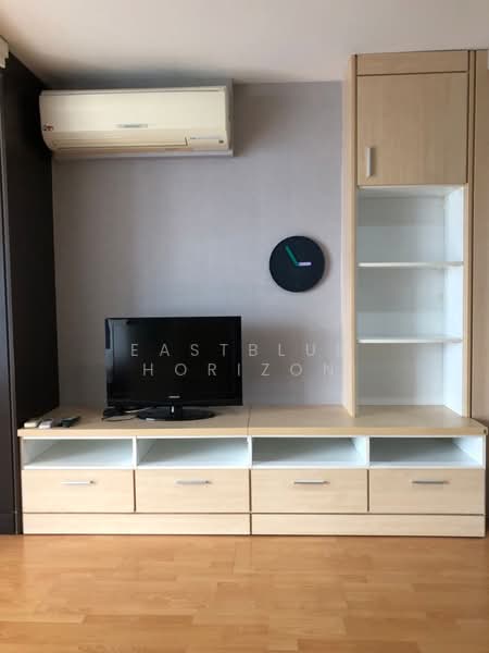 St Louis Grand Terrace, Bangkok, Soi Sathon 11 S Sathon Rd, Yan Nawa, Sathon, Bangkok, 1 Bedroom, 47 sqm, Condo For Sale, by Eastblue Horizon, 500155433 - DDproperty.com