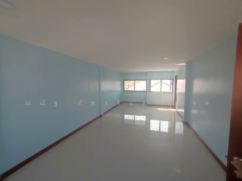 ถนนโชคชัย 4 แขวงลาดพร้าว เขตลาดพร้าว กรุงเทพมหานคร, Bangkok, Lat Phrao, Lat Phrao, Bangkok, 4 Bedrooms, 92 sqm, Townhouse For Sale, by ณณัฐ ภัทรจินดานุวงศ์, 500155436 - DDproperty.com