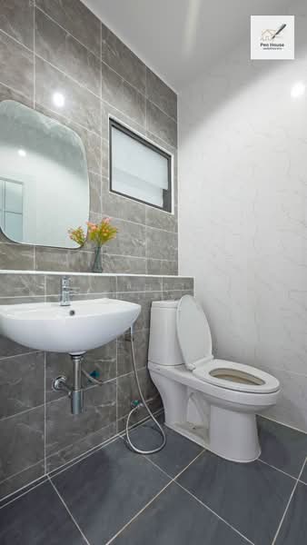 Ramintra Village 2 : หมู่บ้านรามอินทรา วิลเลจ 2, กรุงเทพ, ซอย สุเหร่าคลองหนึ่ง 6, บางชัน, คลองสามวา, กรุงเทพ, 80 ตร.ม., ทาวน์เฮ้าส์ ขาย, โดย เพ็ญศิริ ตุ้มเทียน, 500155451 - DDproperty.com