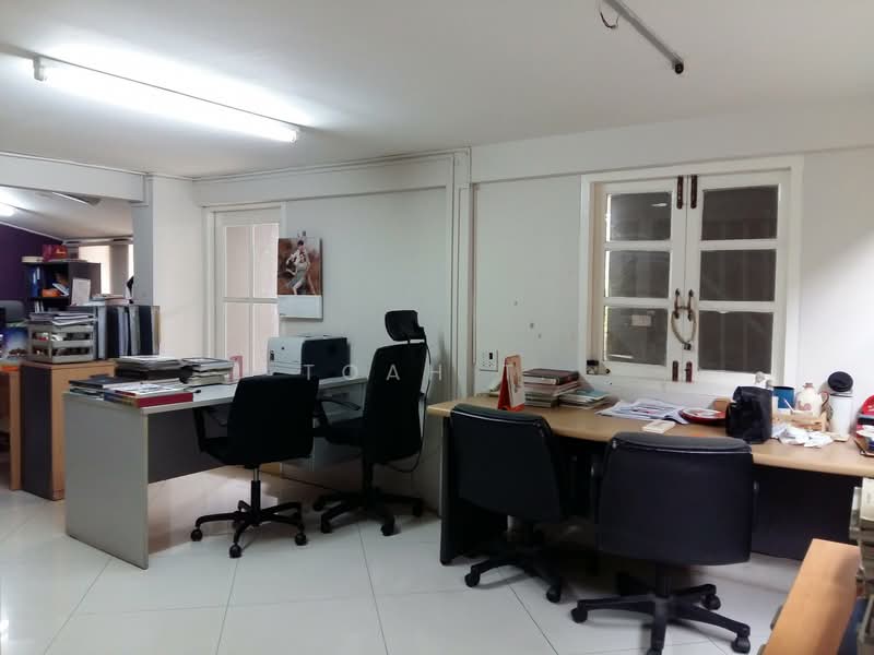 For Rent - อาคารให้เช่า ลาดพร้าว รัชดาภิเษก จตุจักร : Buildings for rent in Ladprao, Ratchadaphisek, Chatuchak., Bangkok