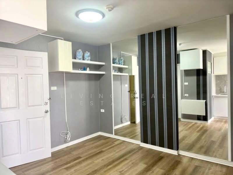 Lumpini Condo Town Bodindecha Ramkhamhaeng, Bangkok, Soi Ramkhamhaeng 43/1, Phlapphla, Wang Thonglang, Bangkok, 1 Bedroom, 28 sqm, Condo For Rent, by Living Real Estates, 500155461 - DDproperty.com