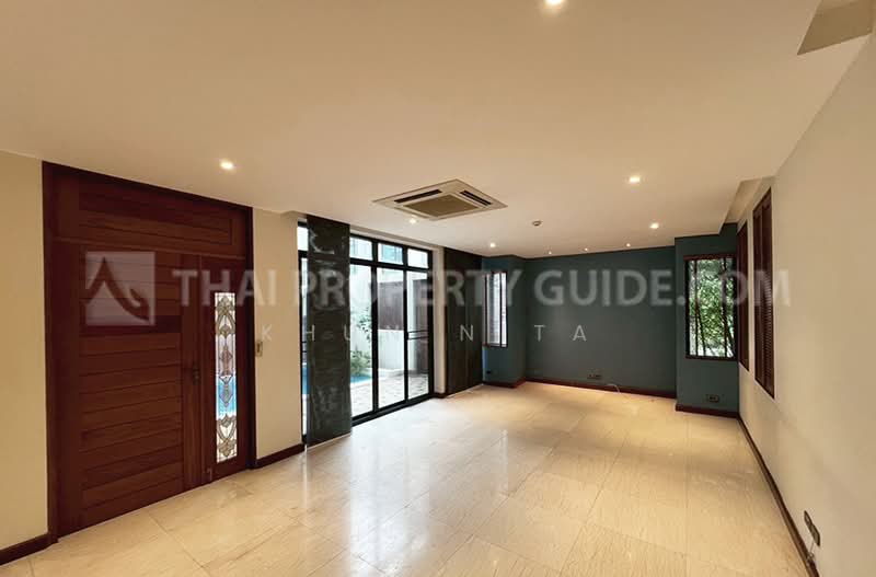 House with Private Pool in Sukhumvit, Bangkok, Khong Tan, Khlong Toei, Bangkok, 4 Bedrooms, 450 sqm, Single Detached House For Rent, by Khun Nita, 500155481 - DDproperty.com