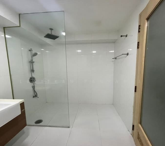 My Resort Bangkok, Bangkok, 1724 Petchaburi Road, Bang Kapi, Huai Khwang, Bangkok, 1 Bedroom, 42 sqm, Condo For Rent, by Lalitkan Panyasai, 500155491 - DDproperty.com