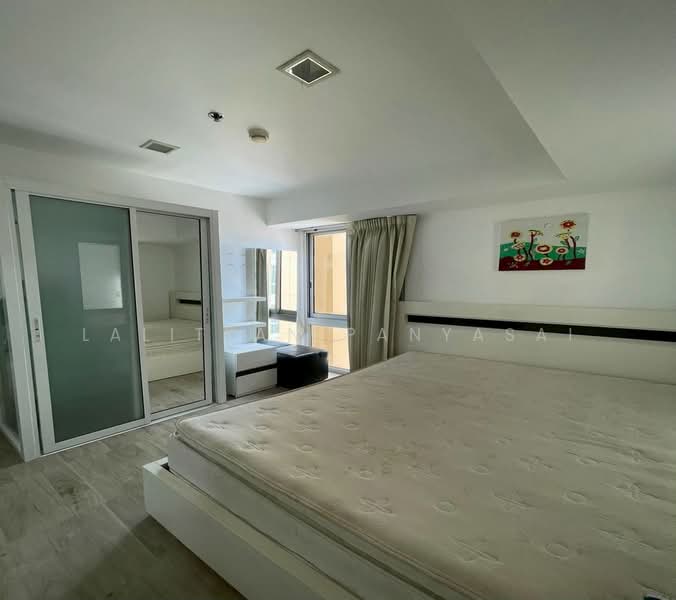 My Resort Bangkok, Bangkok, 1724 Petchaburi Road, Bang Kapi, Huai Khwang, Bangkok, 1 Bedroom, 42 sqm, Condo For Rent, by Lalitkan Panyasai, 500155491 - DDproperty.com